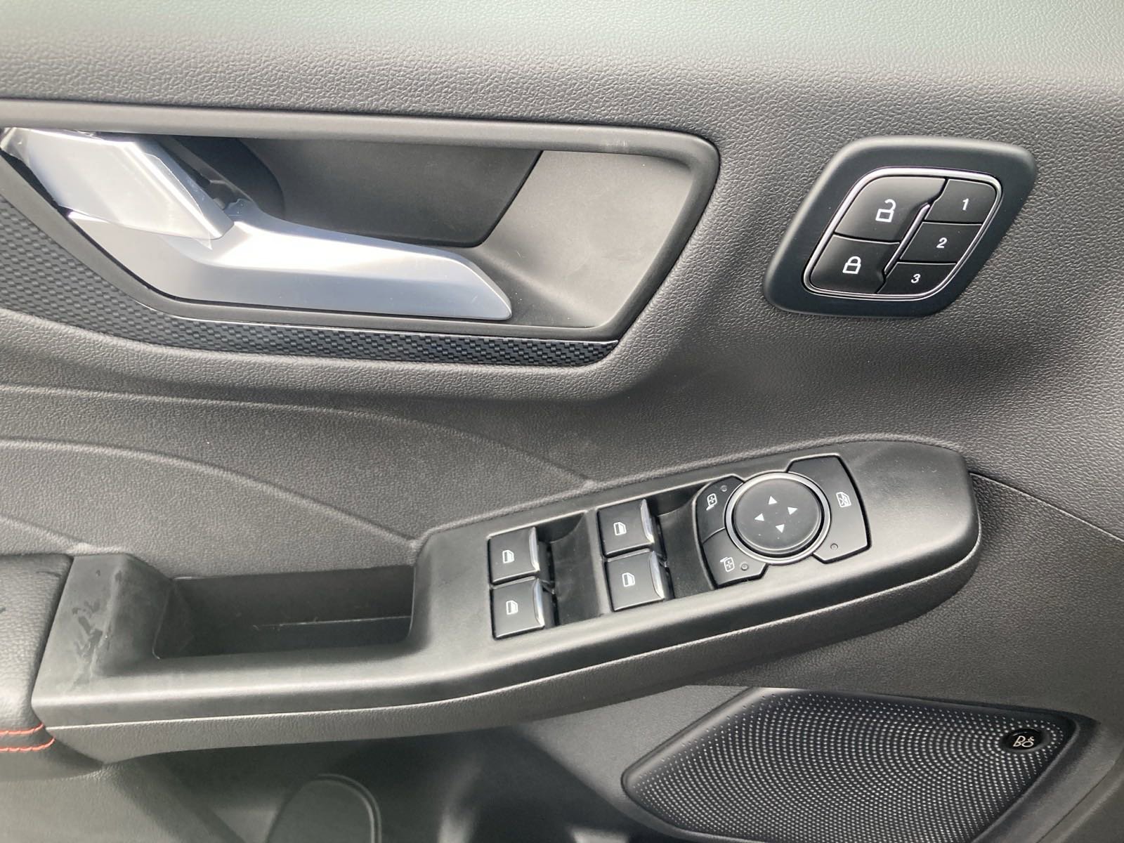 New 2024 Ford Escape ST-Line Select w/ Tech Pack #2 image 43