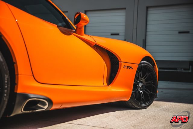 Used 2014 SRT Viper SRT-10 RWD image 44
