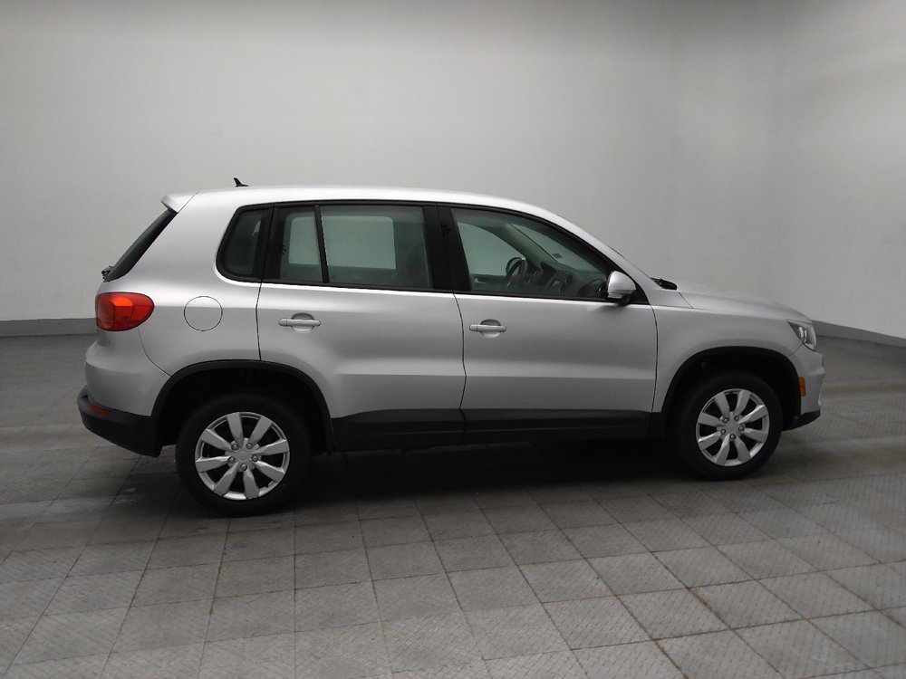 Used 2017 Volkswagen Tiguan Limited FWD image 10