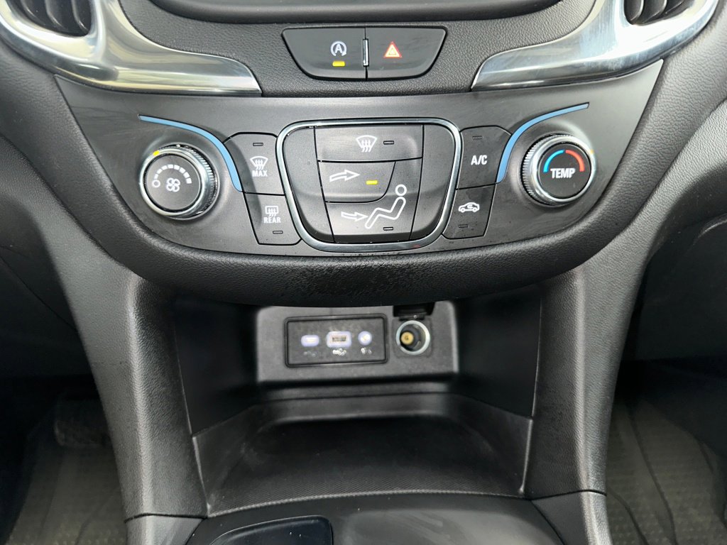 Used 2022 Chevrolet Equinox LT w/ LPO, Floor Liner Package image 12