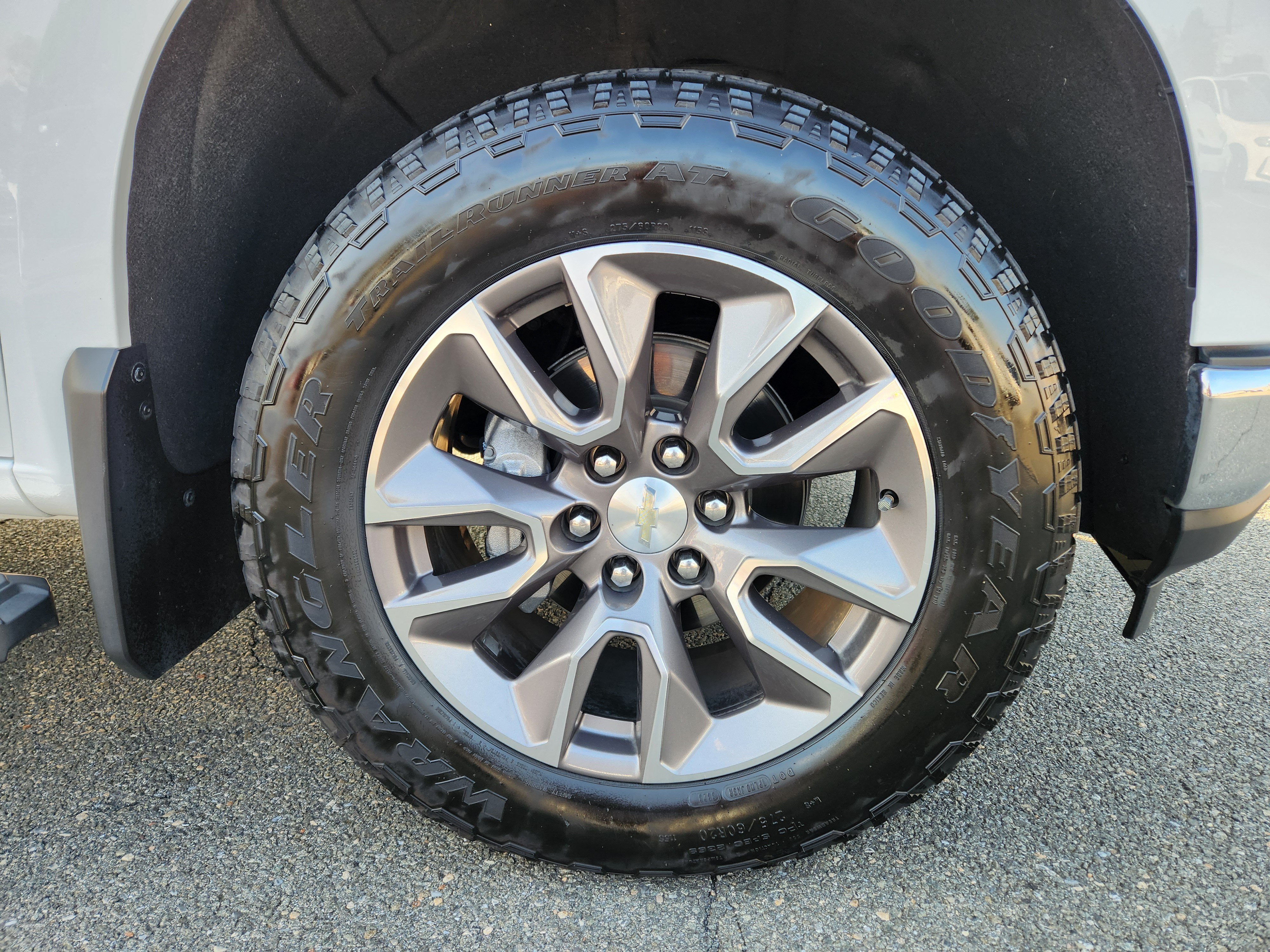 Used 2021 Chevrolet Silverado 1500 LT w/ All Star Edition Plus AWD/4WD image 7