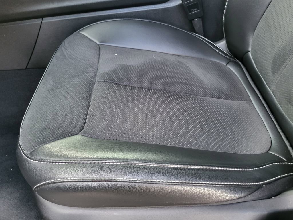 Used 2025 Jeep Grand Cherokee L Altitude image 25