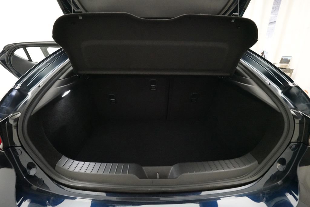 Certified 2025 MAZDA MAZDA3 s image 10