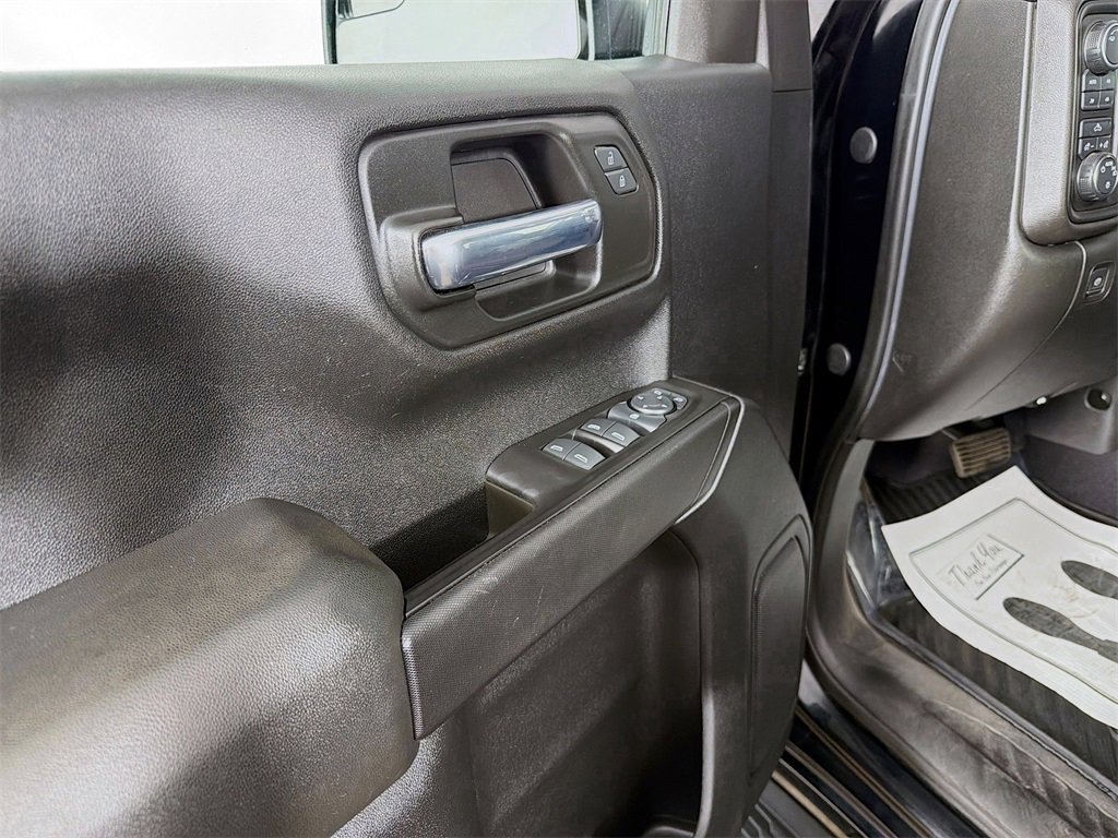 Used 2020 Chevrolet Silverado 1500 Custom Trail Boss w/ Custom Convenience Package image 16