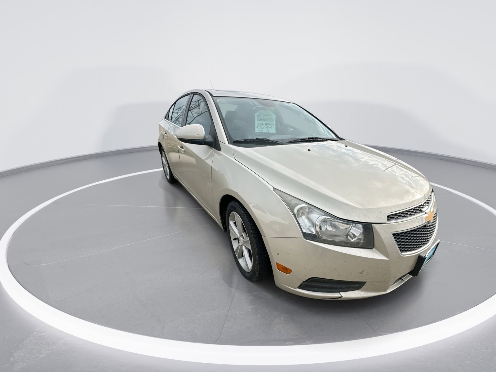 Used 2013 Chevrolet Cruze LT image 2