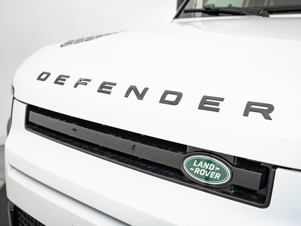 Used 2022 Land Rover Defender 90 V8 image 3