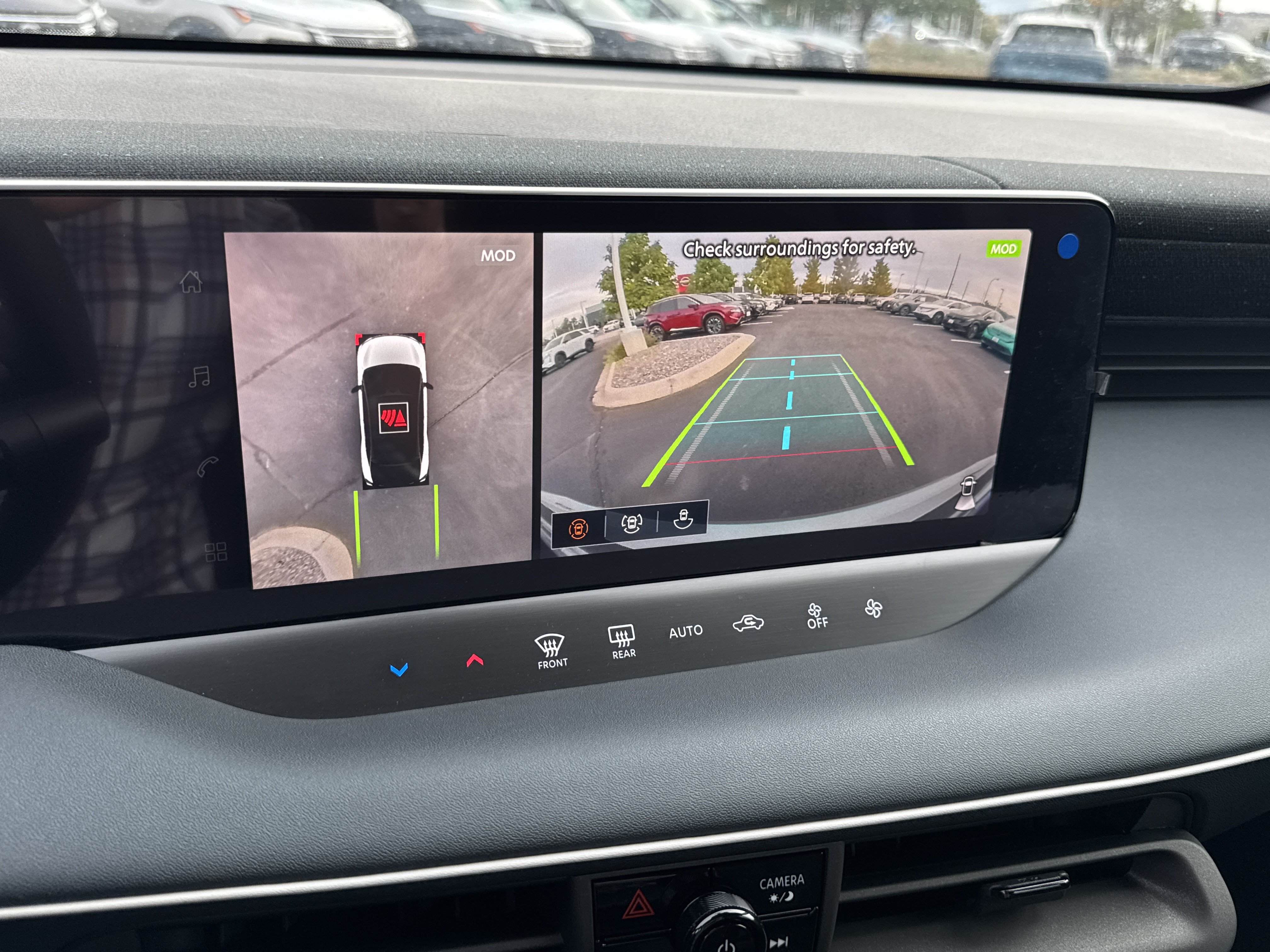 New 2026 Nissan Leaf w/ Floor Mat Package (S+) FWD image 24