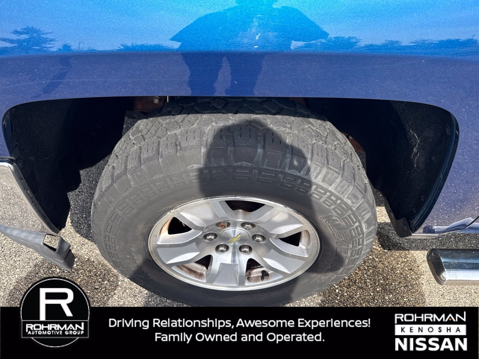 Used 2018 Chevrolet Silverado 1500 LT w/ All Star Edition AWD/4WD image 11