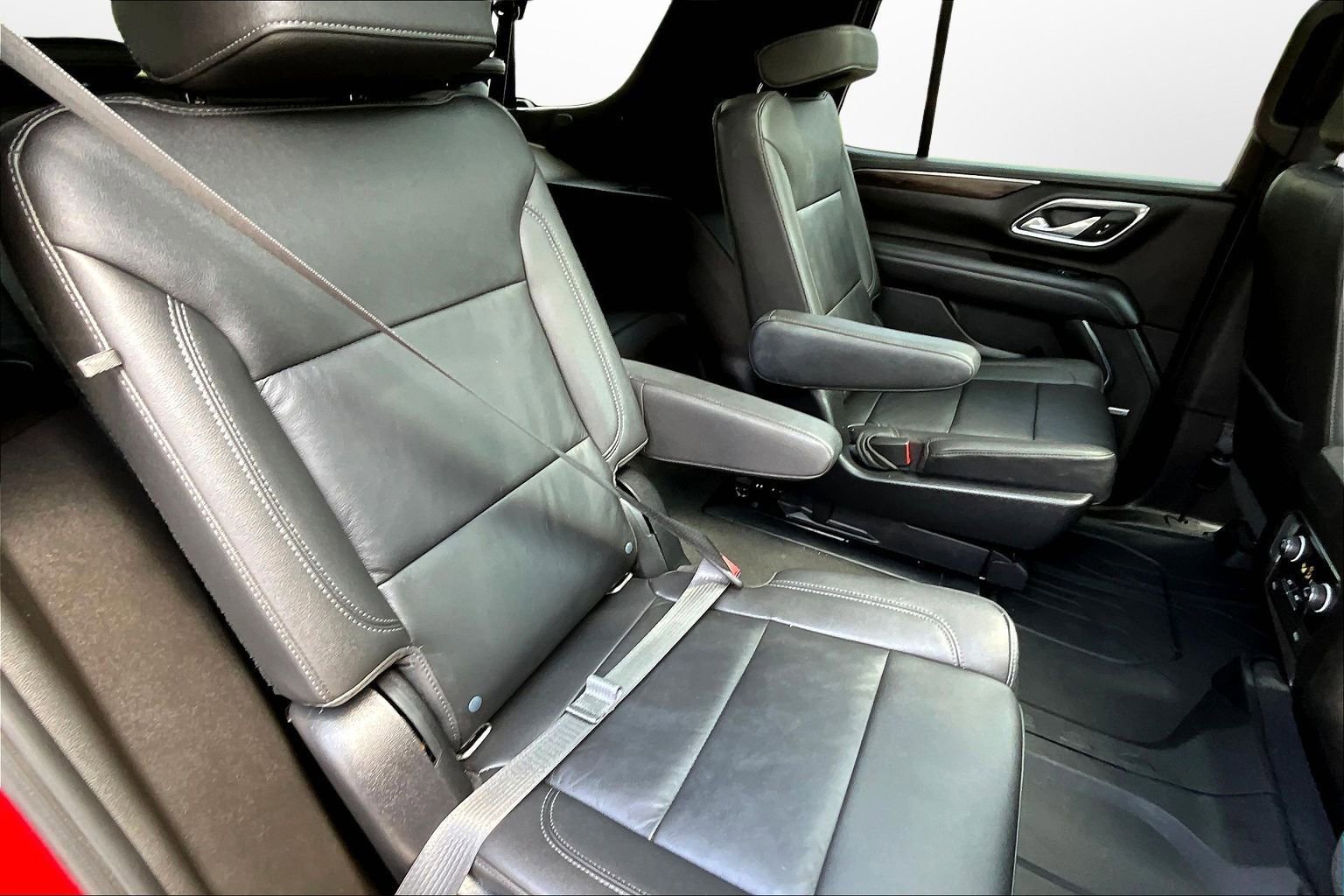 Used 2021 Chevrolet Tahoe Z71 AWD/4WD image 17
