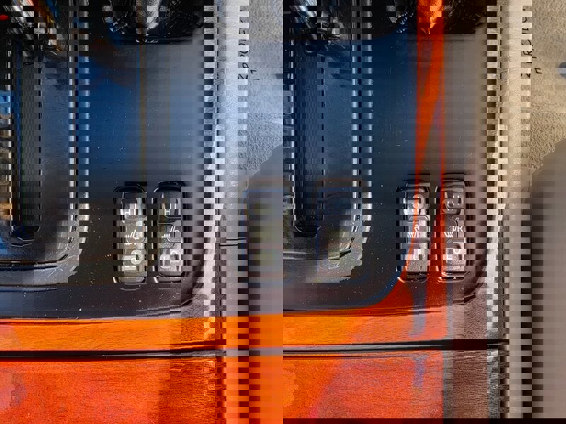 Used 2000 Lexus LX 470 4WD image 41