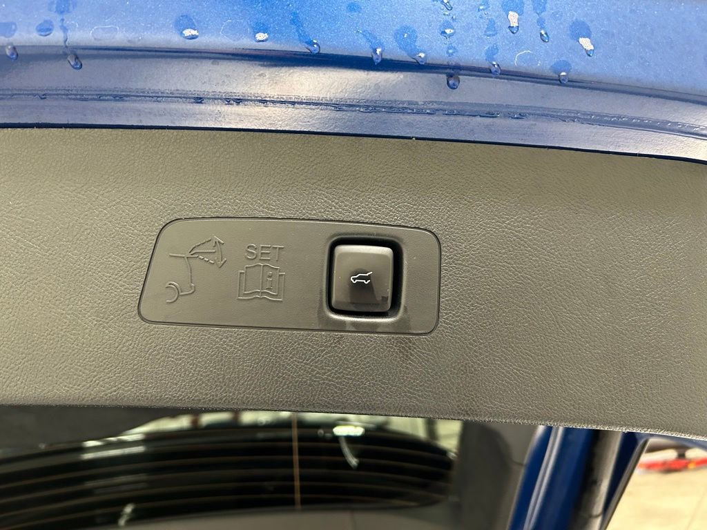 Certified 2020 Lincoln Corsair AWD w/ Luxury Package image 28