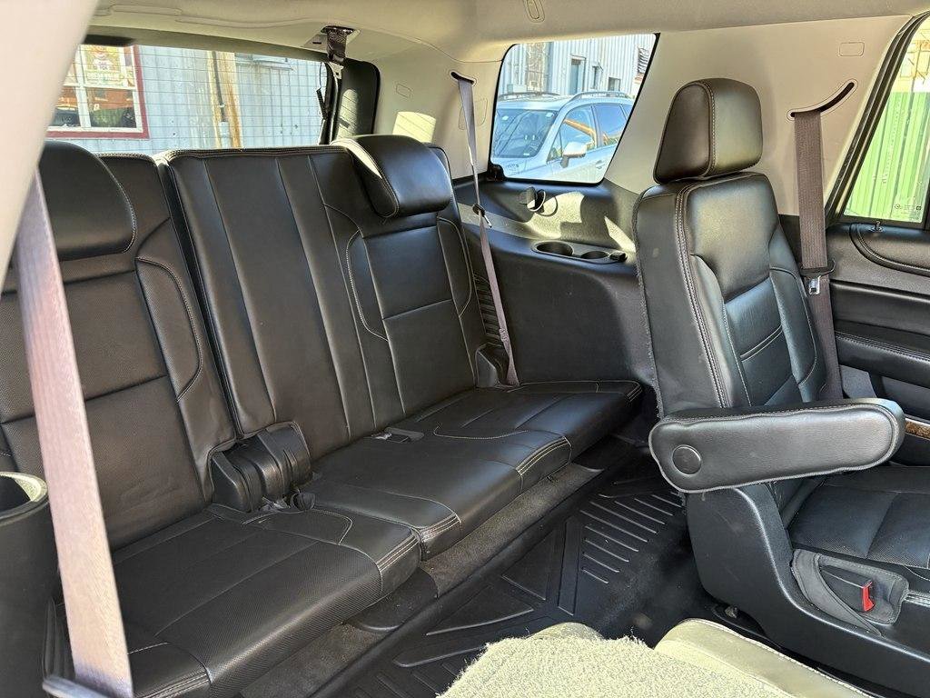 Used 2015 GMC Yukon Denali w/ Open Road Package AWD/4WD image 15