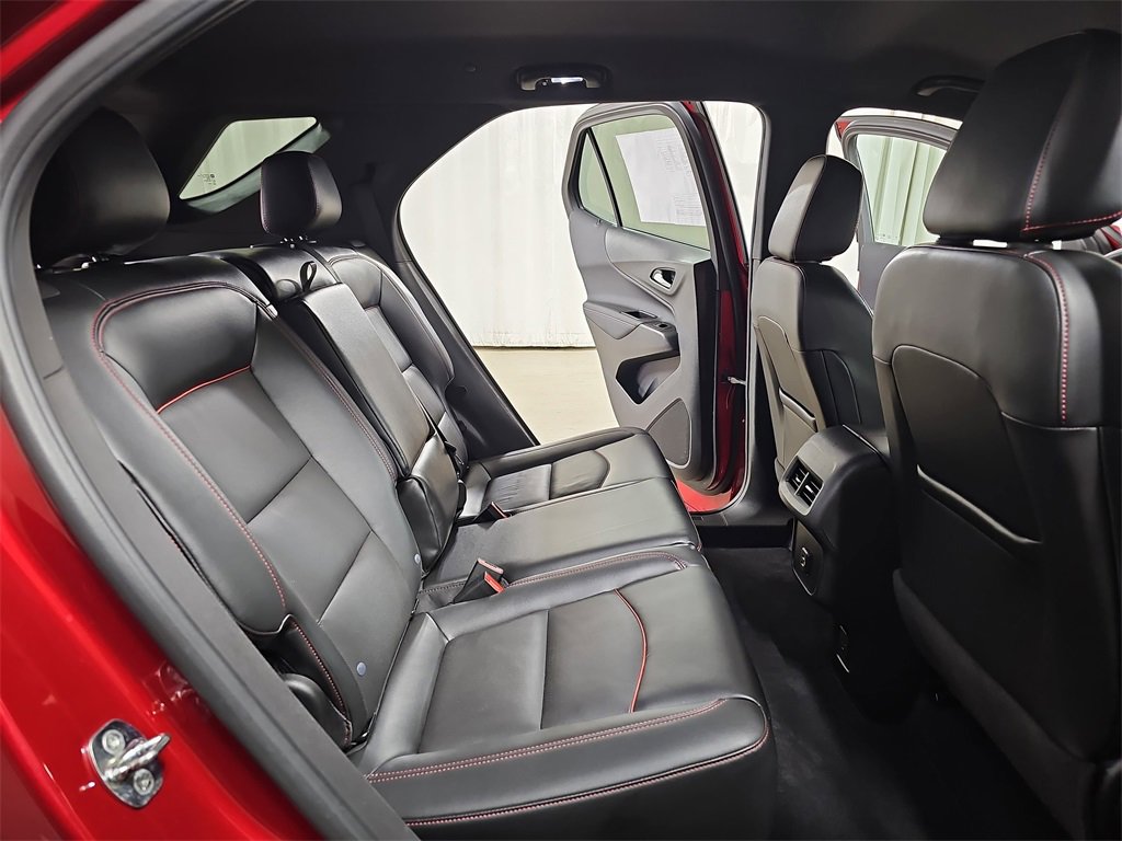 Certified 2023 Chevrolet Equinox RS w/ RS Leather Package image 14