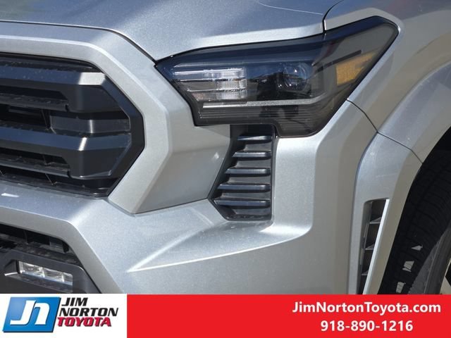 New 2026 Toyota Tacoma SR5 AWD/4WD image 7