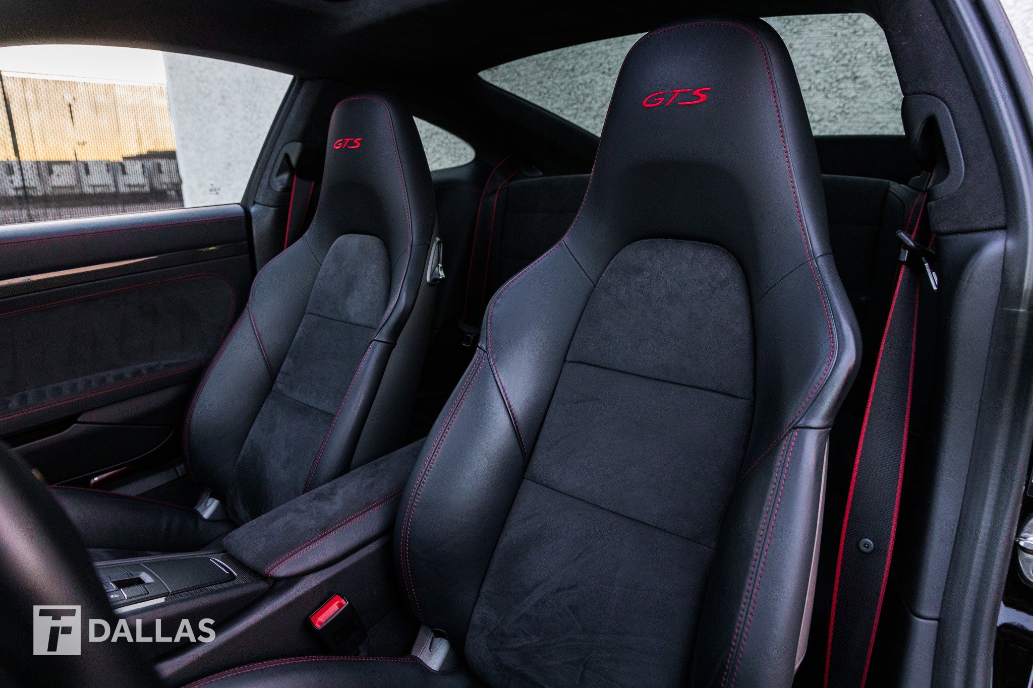 Used 2015 Porsche 911 Carrera GTS image 23