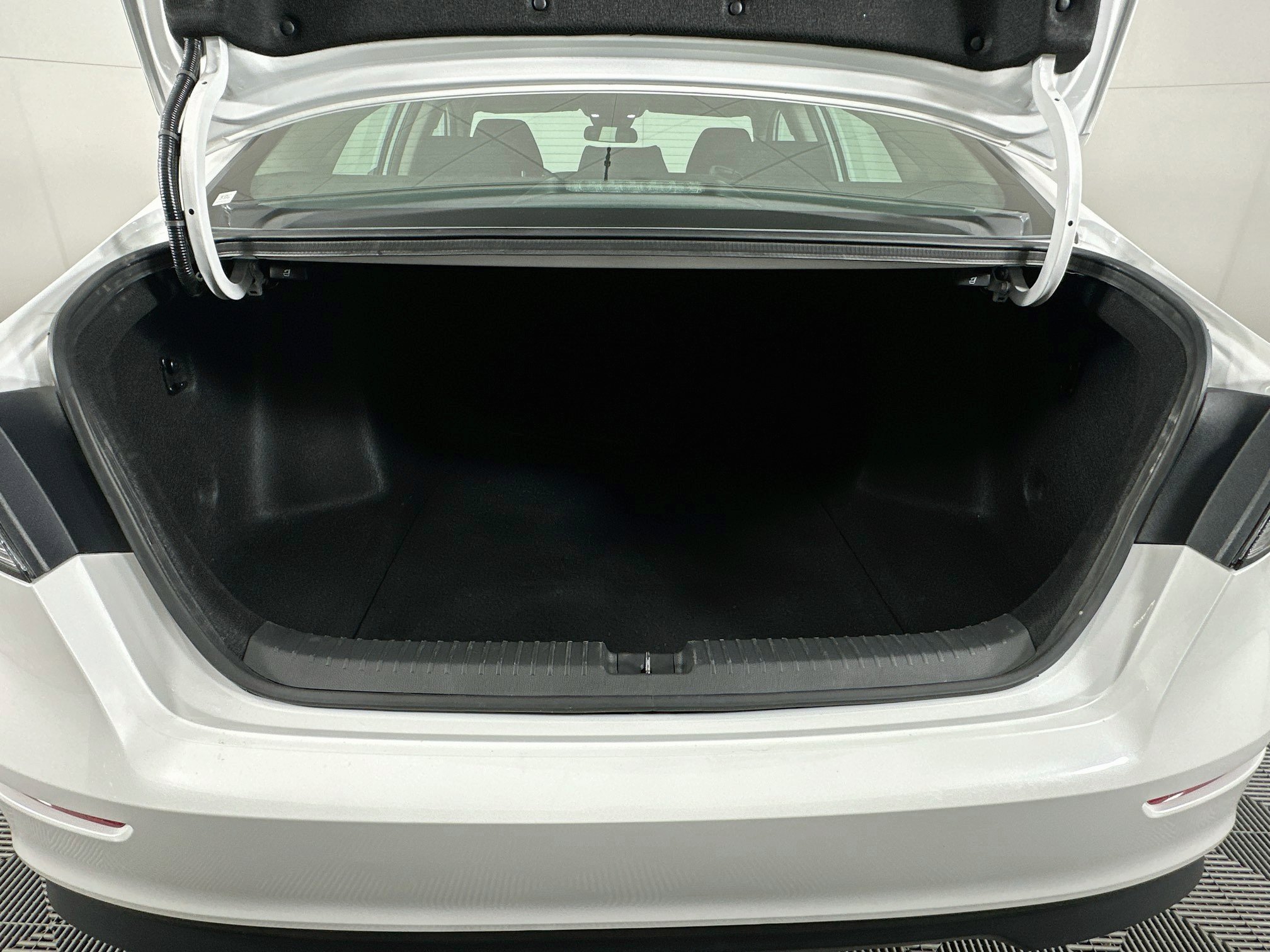 Used 2024 Honda Accord EX image 28