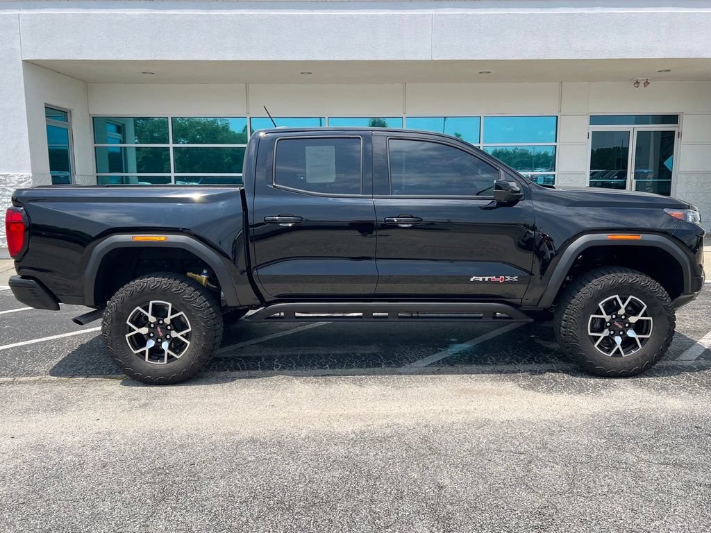 Used 2025 GMC Canyon AT4 w/ AT4X Package AWD/4WD video 3