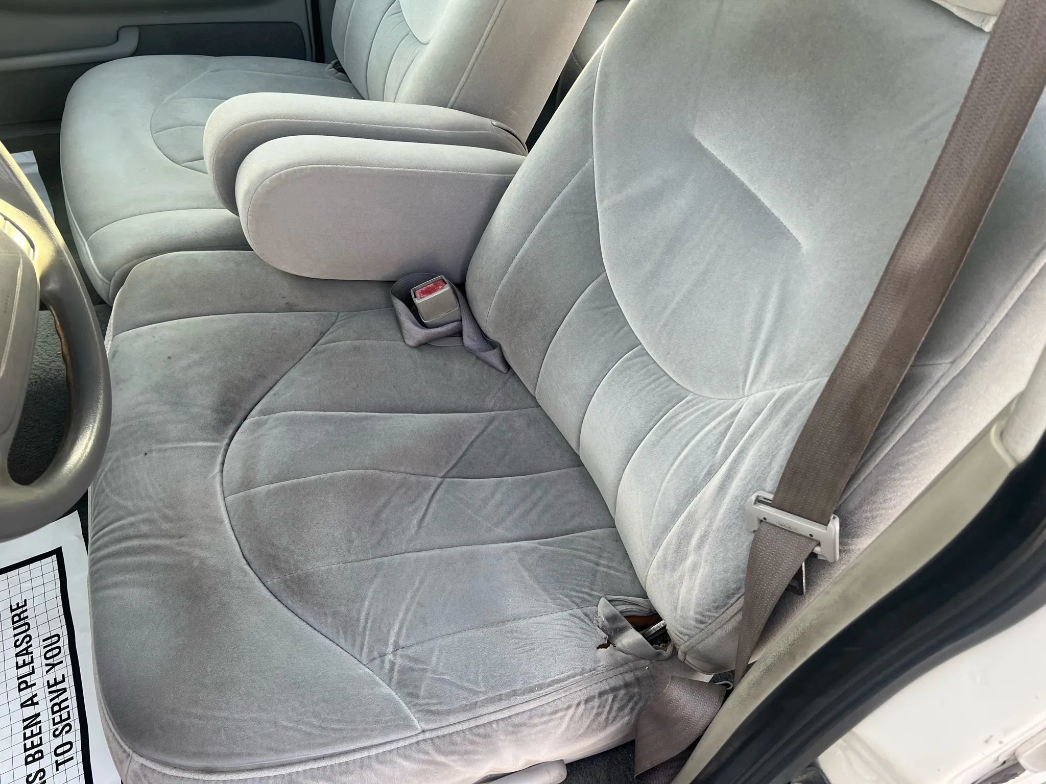 Used 2001 Ford Crown Victoria RWD image 19