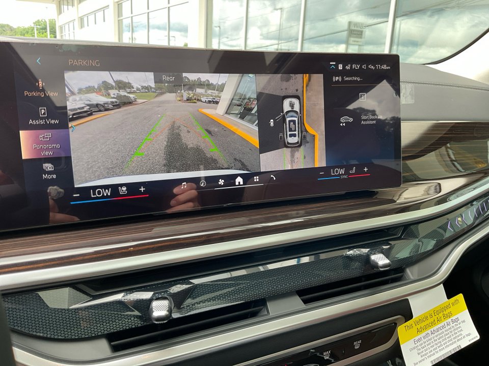 Used 2026 BMW X7 xDrive40i image 19