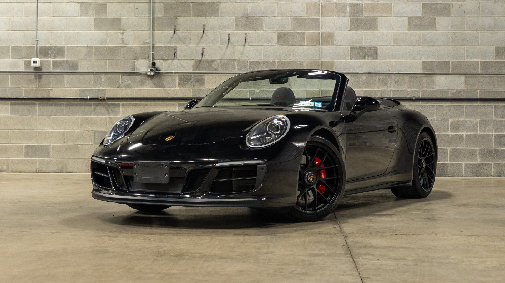 Used 2019 Porsche 911 Carrera 4 GTS image 3