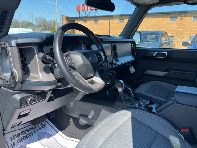 Certified 2022 Ford Bronco Outer Banks w/ Sasquatch Package AWD/4WD image 7