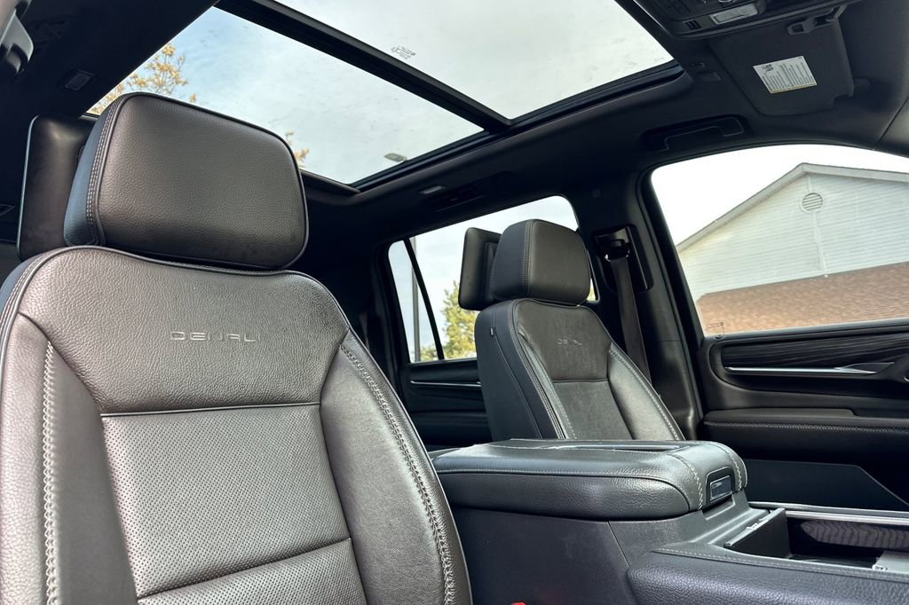Used 2021 GMC Yukon XL Denali image 20