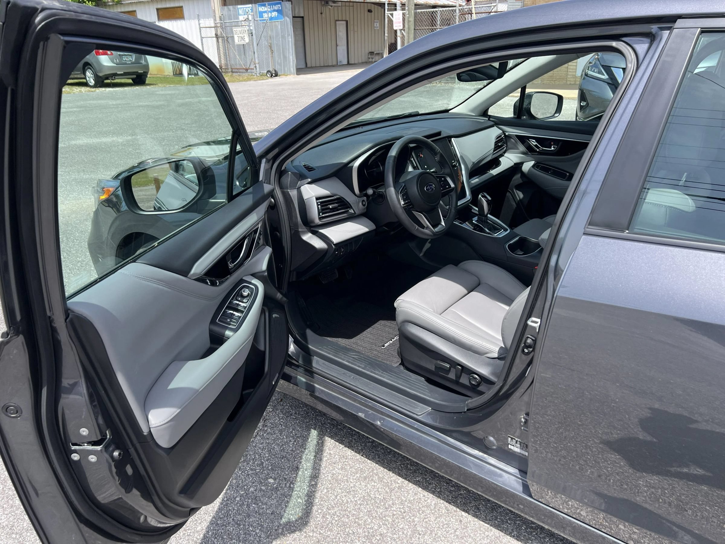 Used 2025 Subaru Legacy Limited AWD/4WD image 8