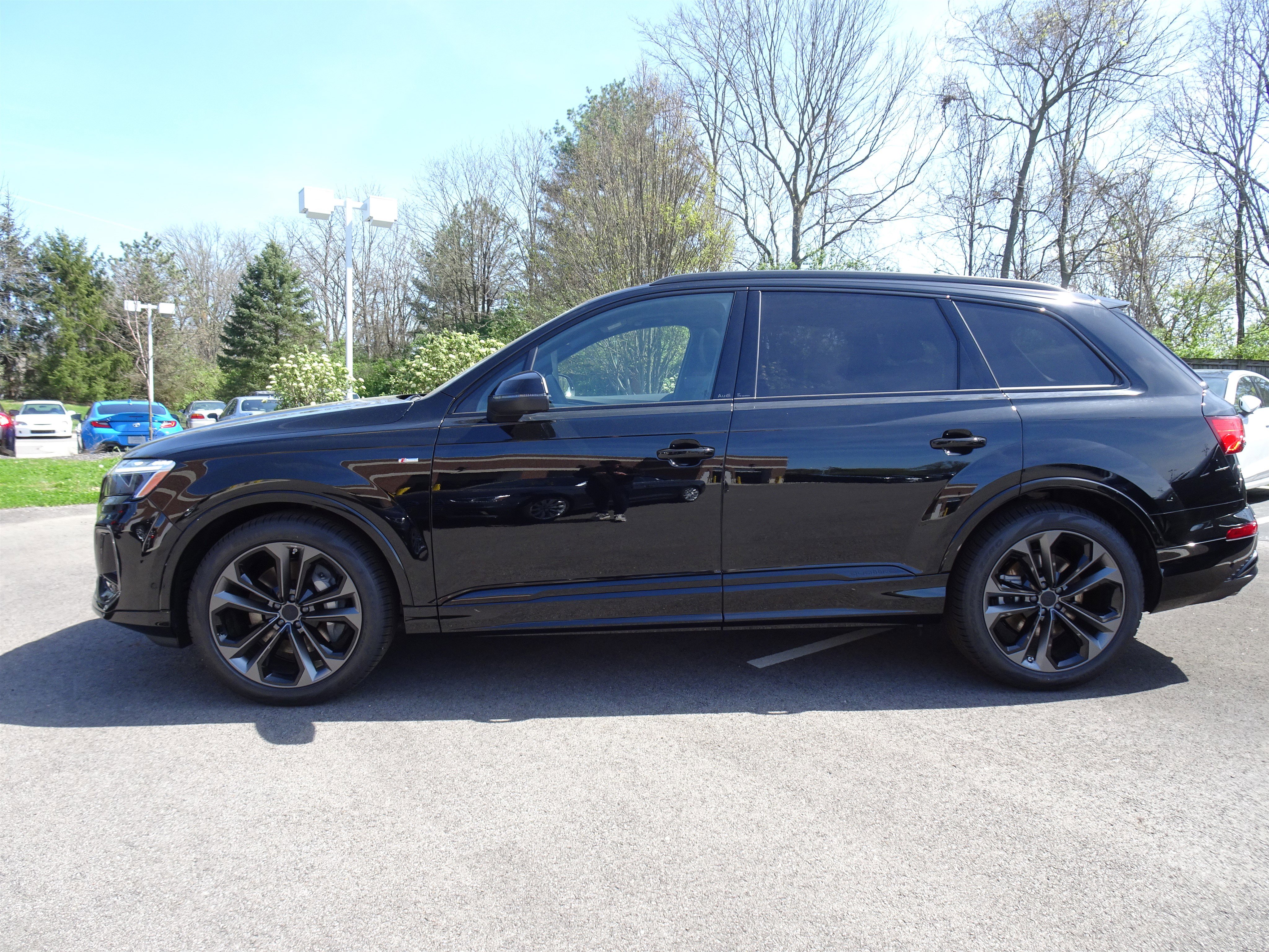 New 2026 Audi Q7 Premium Plus AWD/4WD image 2