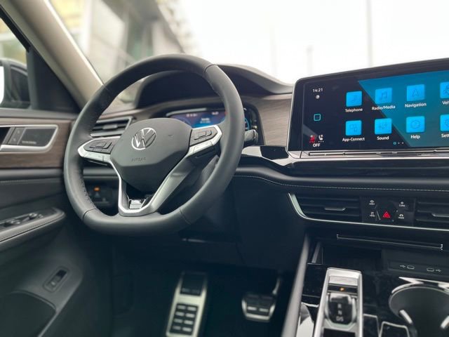 New 2026 Volkswagen Atlas SEL Premium R-Line image 30