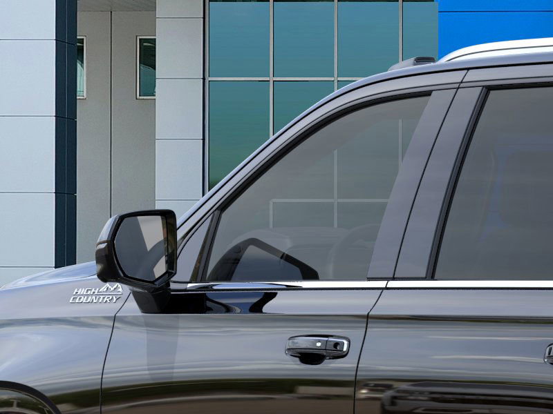 New 2026 Chevrolet Suburban High Country image 12