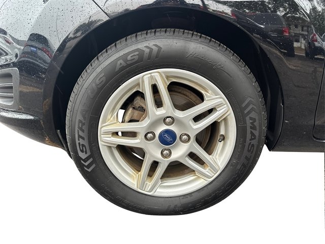 Used 2017 Ford Fiesta SE w/ Cold Weather Package image 18