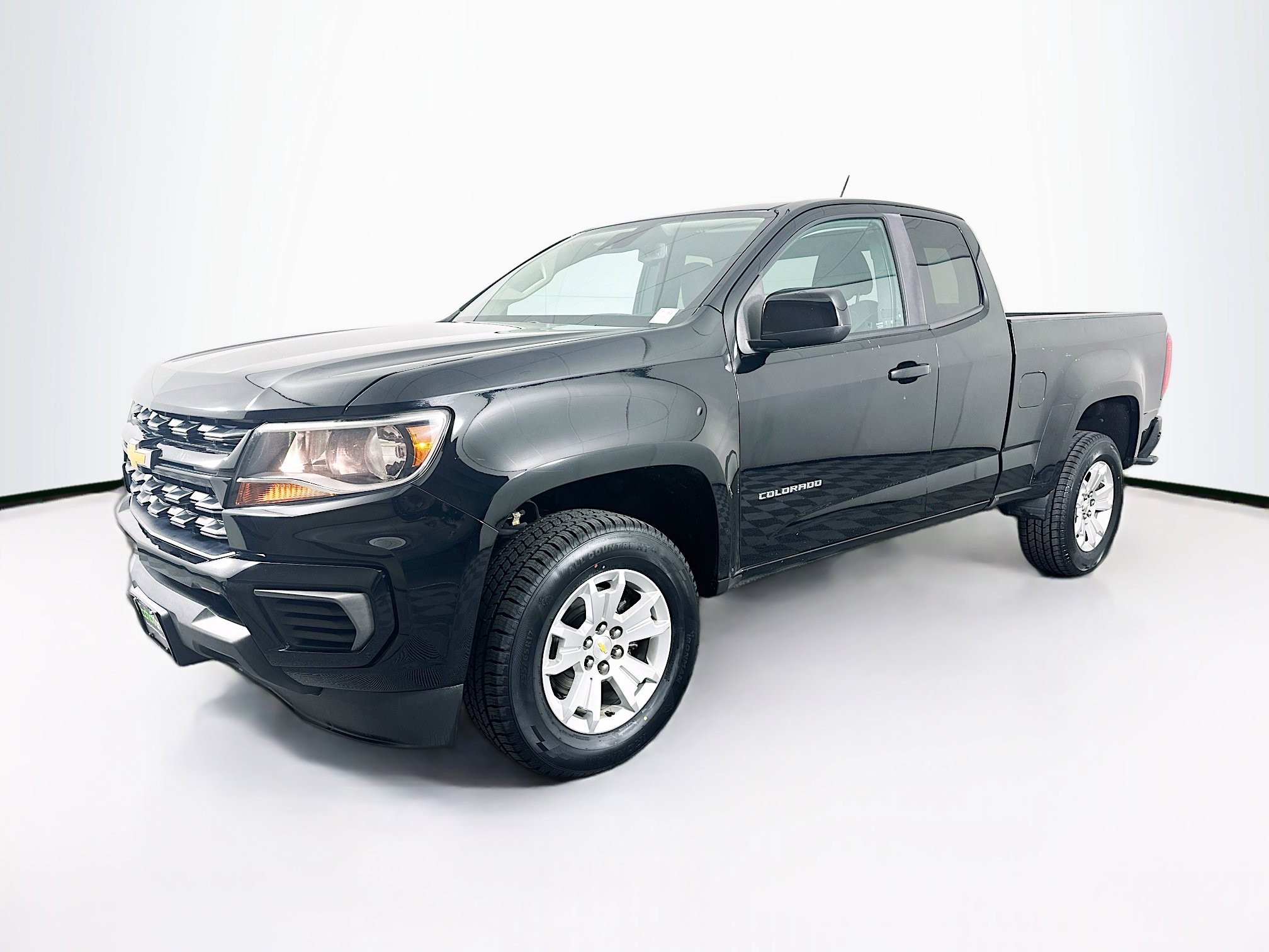 Used 2021 Chevrolet Colorado LT w/ Fleet Safety Package image 3