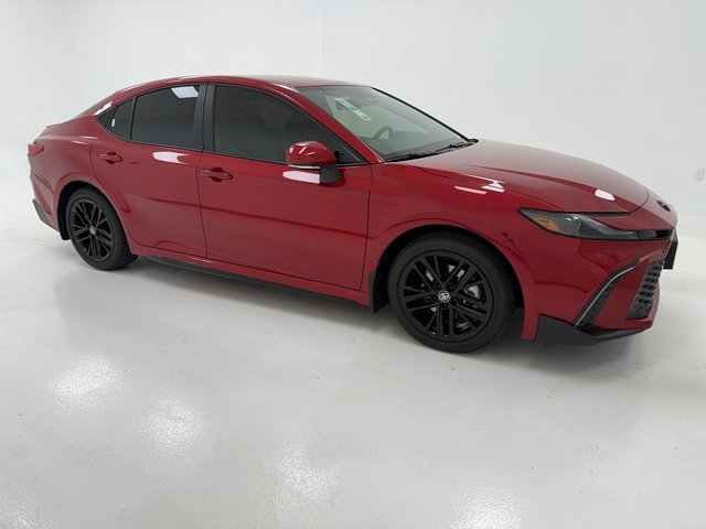 New 2026 Toyota Camry SE w/ Convenience Package