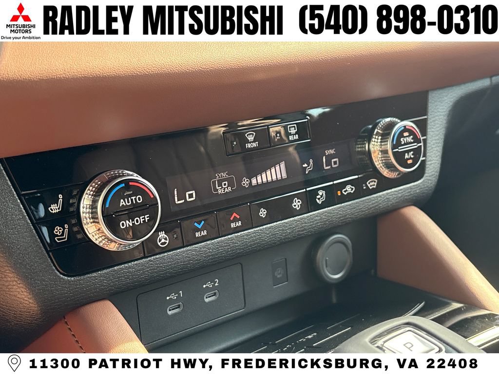 New 2026 Mitsubishi Outlander SEL AWD/4WD image 10