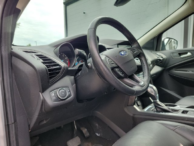 Used 2018 Ford Escape Titanium FWD image 7
