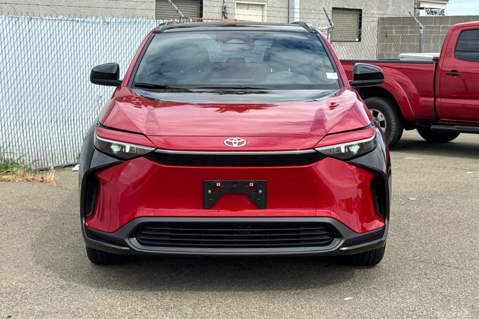 Used 2023 Toyota bZ4X FWD image 8