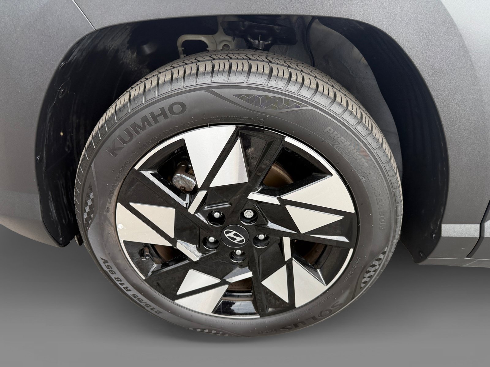Certified 2025 Hyundai Kona SEL FWD image 9