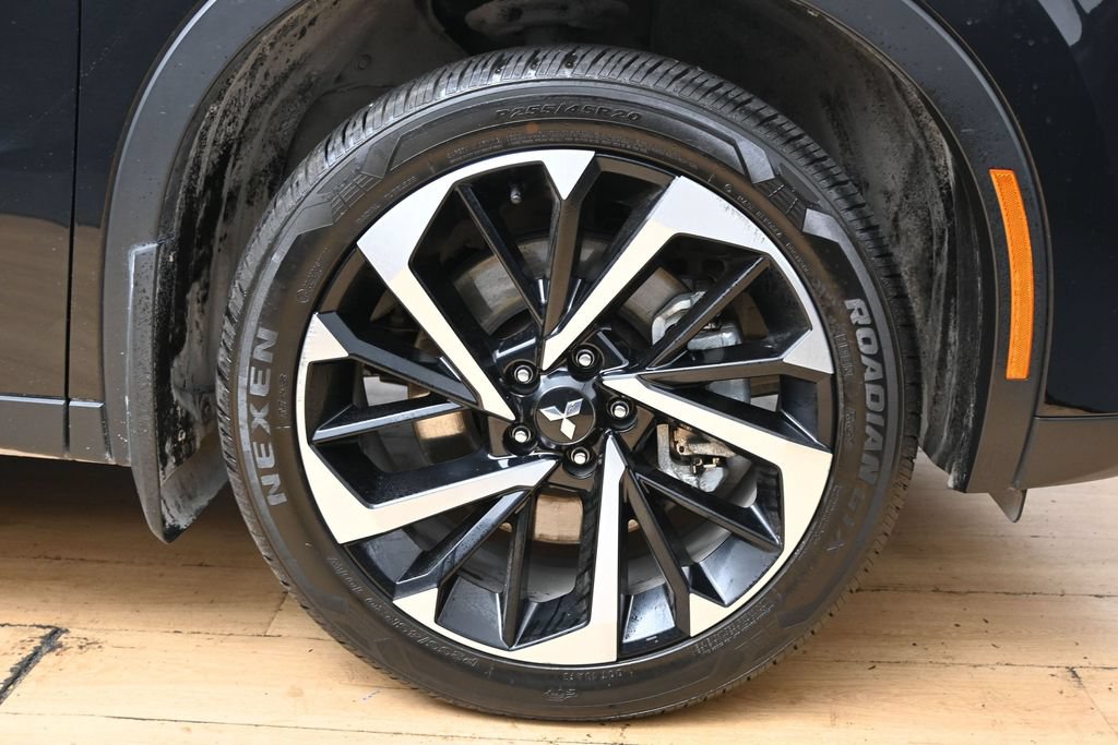 Used 2022 Mitsubishi Outlander SE FWD image 14