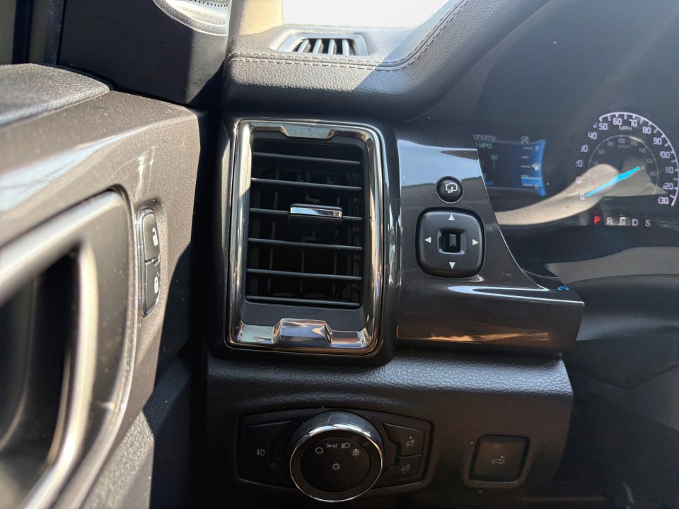 Used 2020 Ford Ranger Lariat image 14