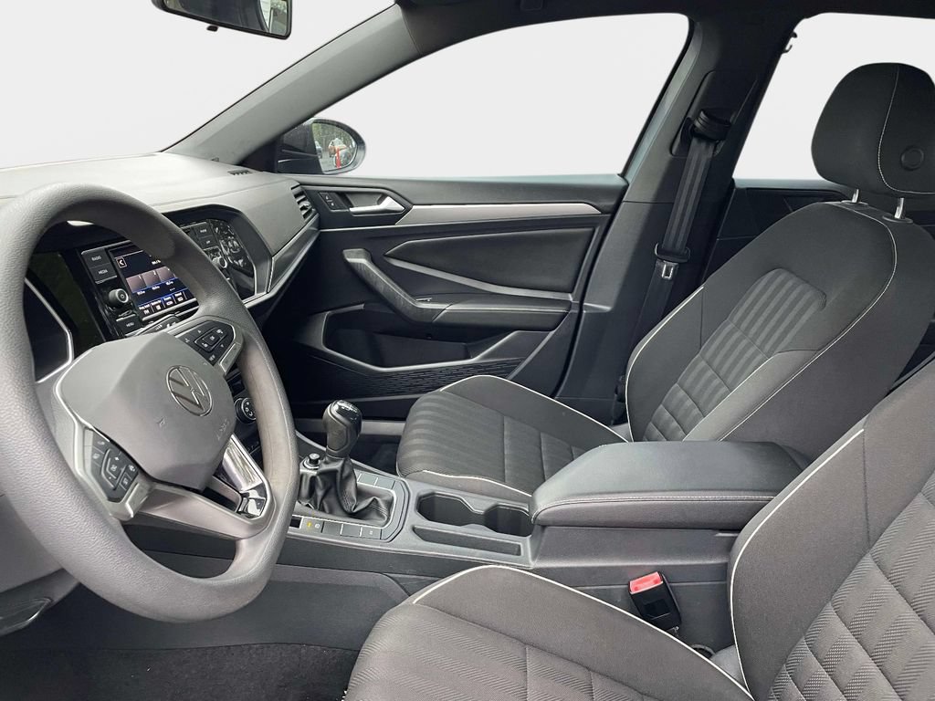 Used 2022 Volkswagen Jetta Sport FWD image 21