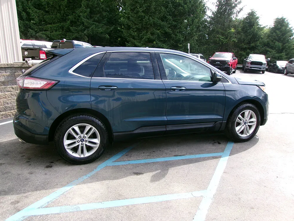 Used 2016 Ford Edge SEL AWD/4WD image 8