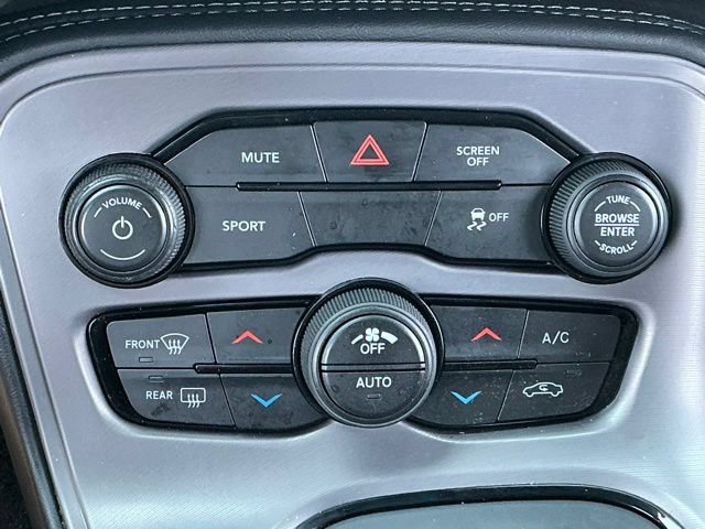 Used 2023 Dodge Challenger SXT RWD image 23