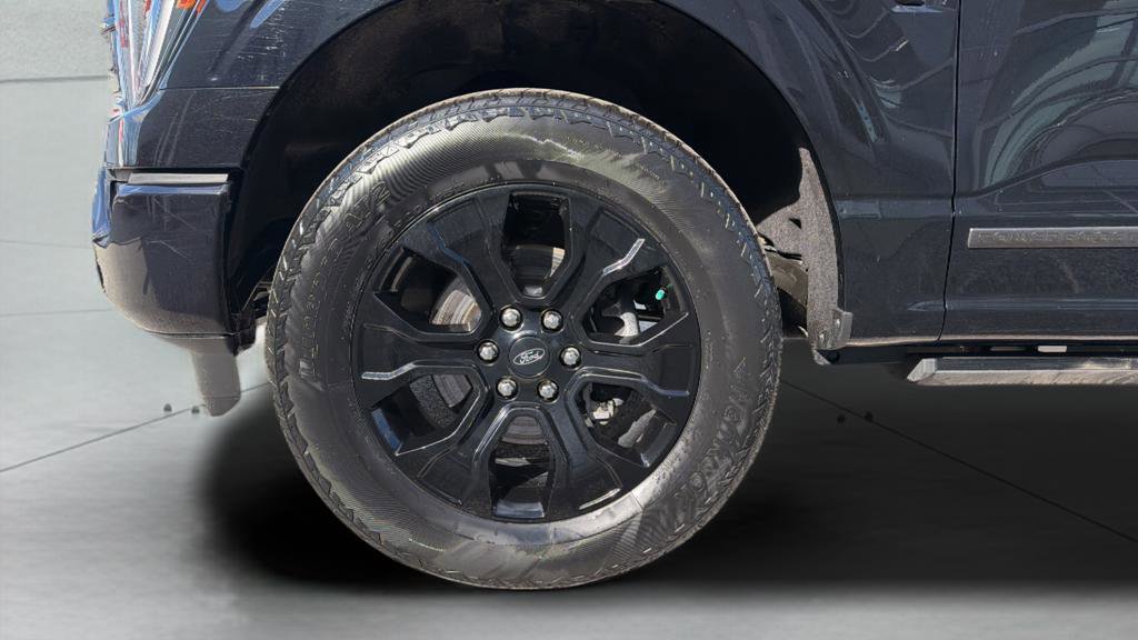 Used 2023 Ford F150 Lariat w/ Equipment Group 502A High image 26