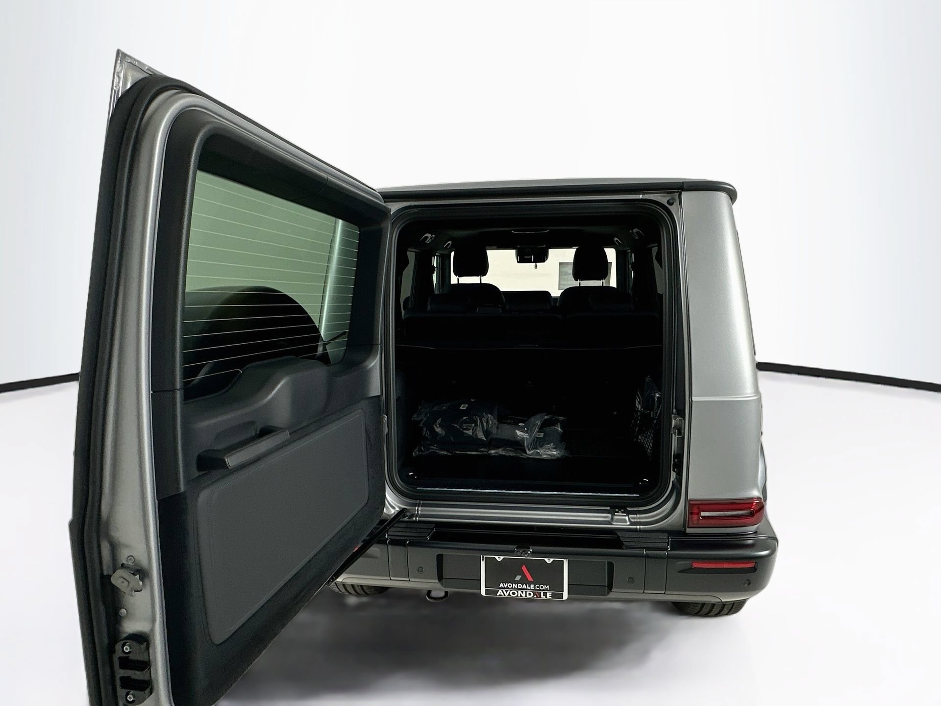 New 2027 Mercedes-Benz G 580 e image 30