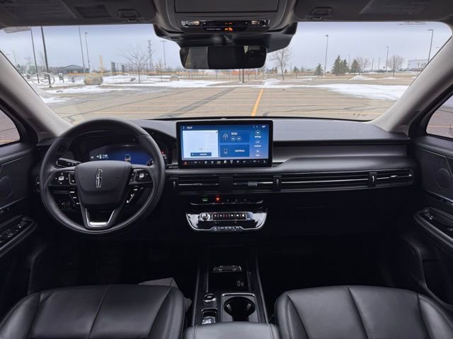 Used 2024 Lincoln Corsair Premiere w/ Equipment Group 101A image 14