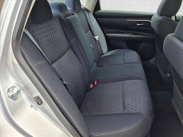 Used 2018 Nissan Altima 2.5 SV FWD image 19