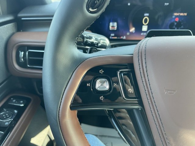 New 2025 Lincoln Aviator Reserve w/ Jet Appearance Package image 31