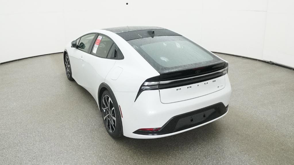 New 2026 Toyota Prius Plug-In Hybrid FWD image 16