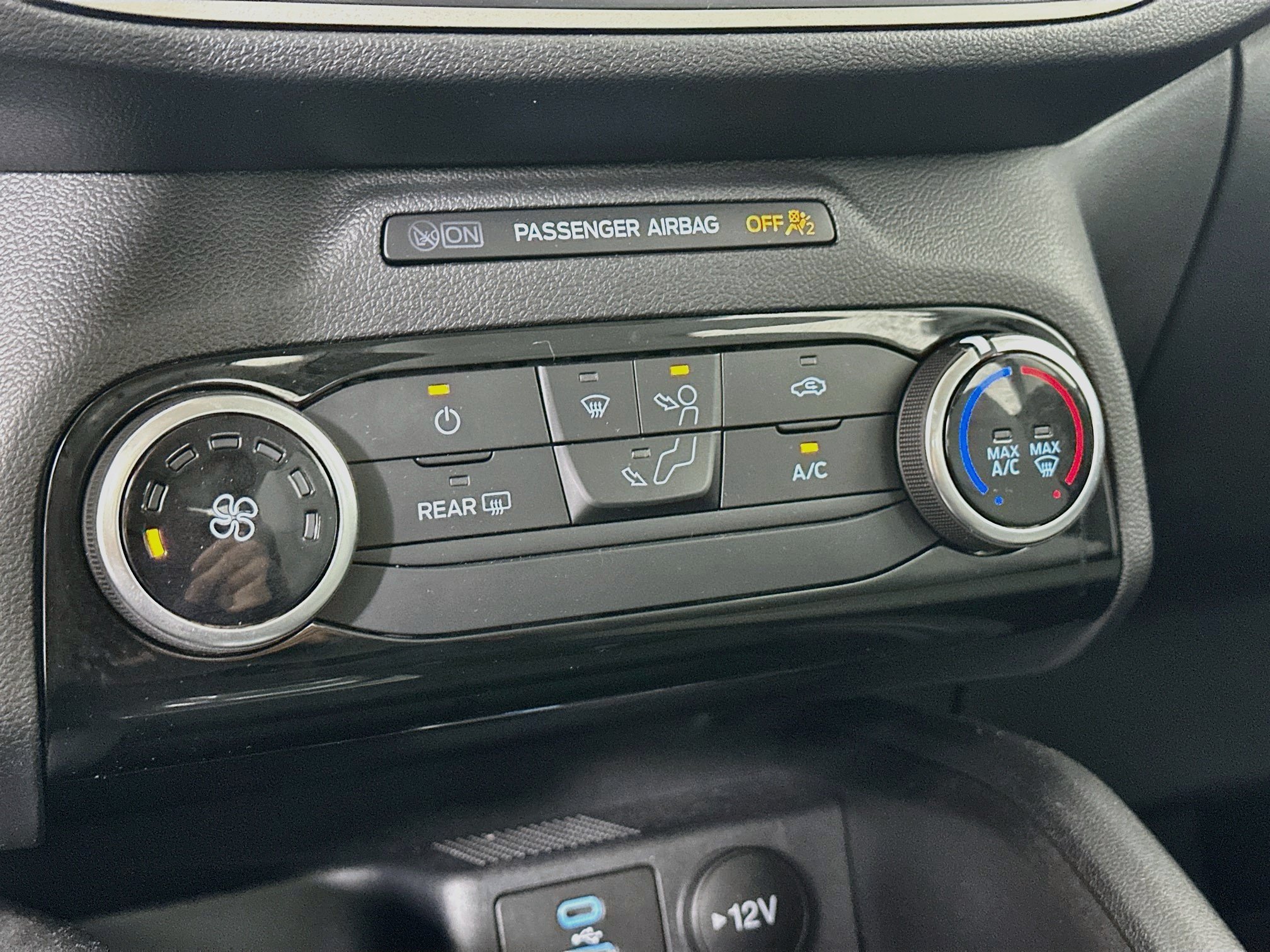 Used 2022 Ford Escape S AWD/4WD image 25