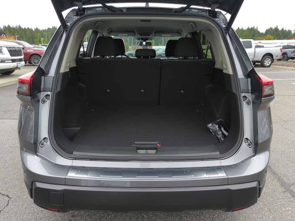 New 2026 Nissan Rogue SV image 28